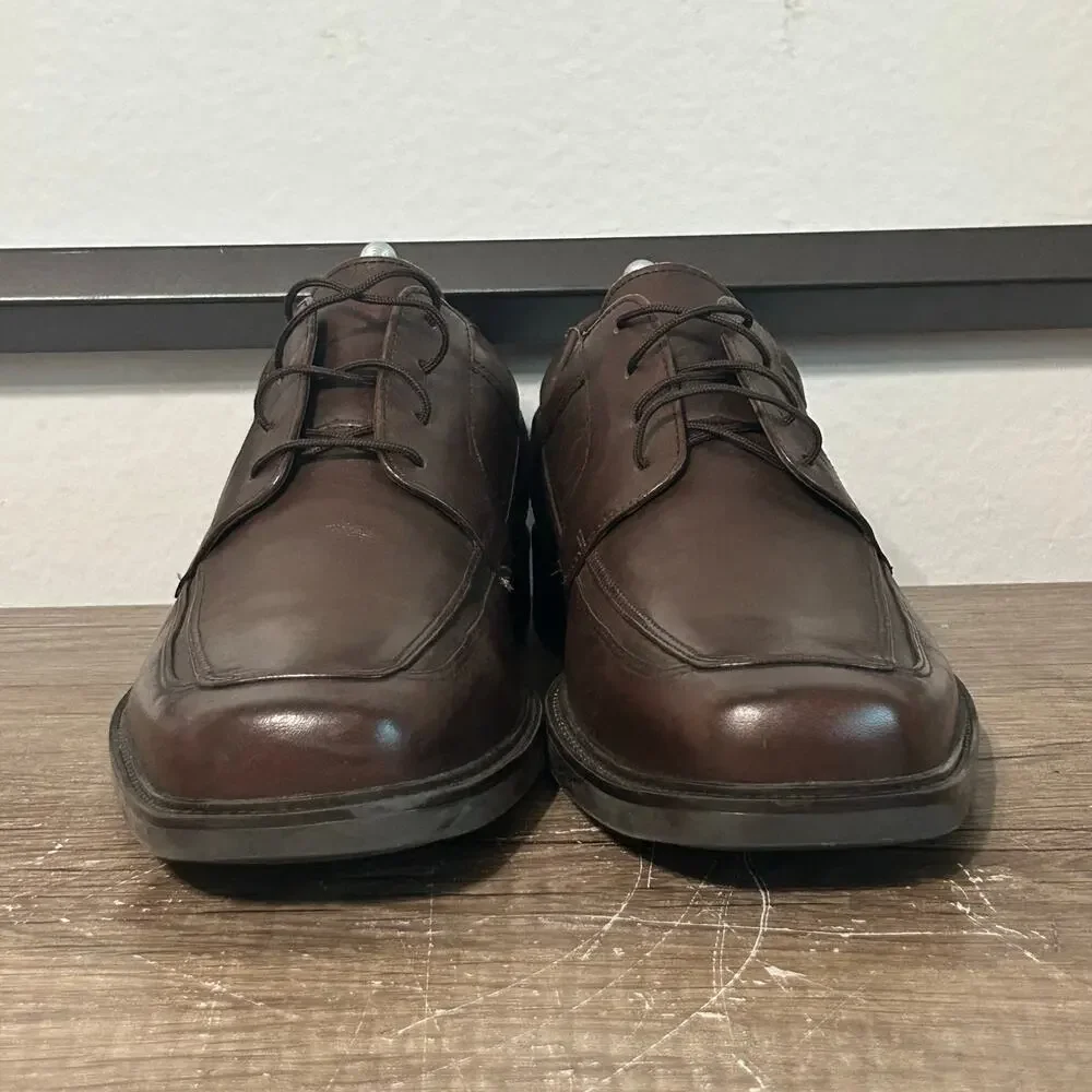 Johnston and Murphy Norvell Moc Toe Men’s Leather Dress Shoes Size 8.5 Brown